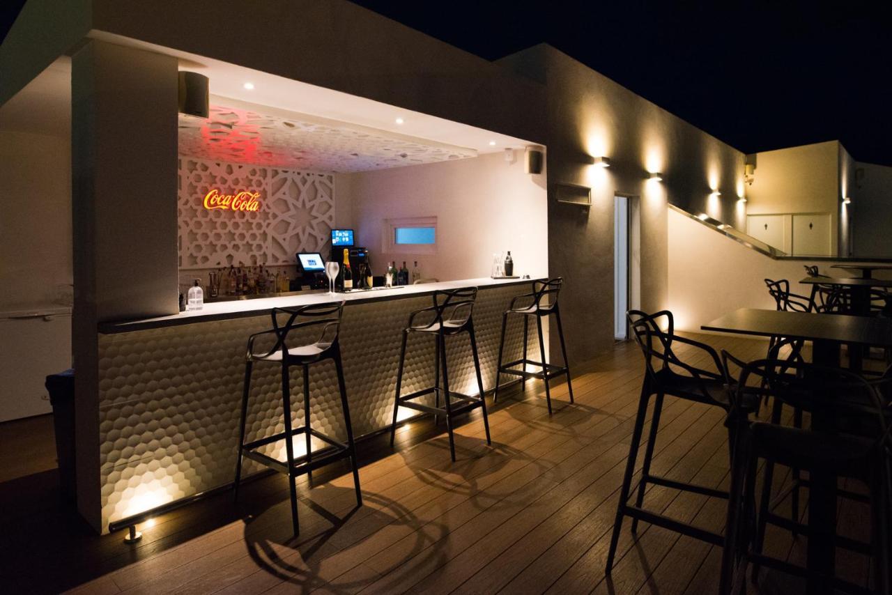 Hotel DAOS Marbella Exterior foto