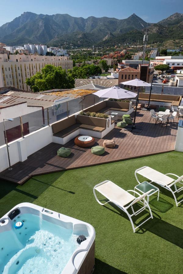 Hotel DAOS Marbella Exterior foto