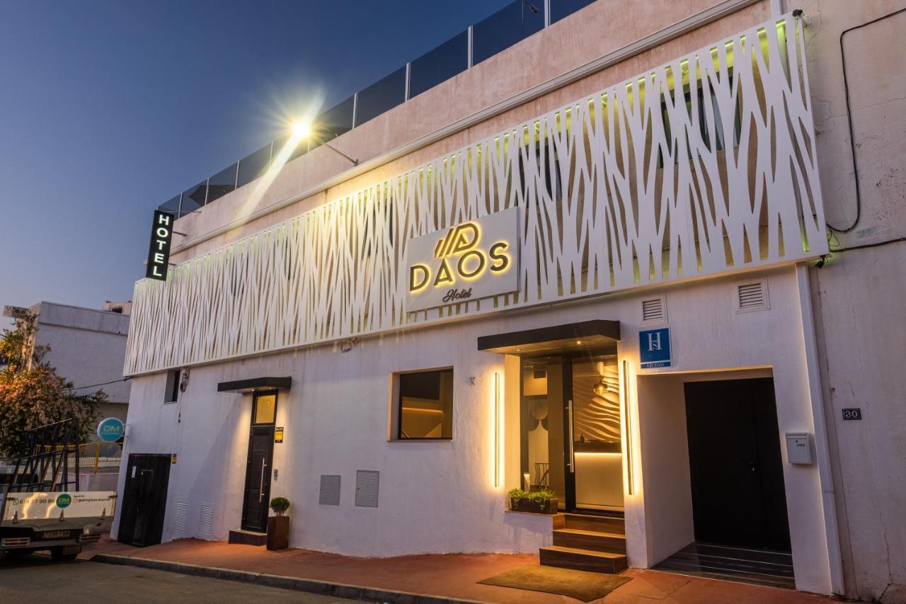 Hotel DAOS Marbella Exterior foto