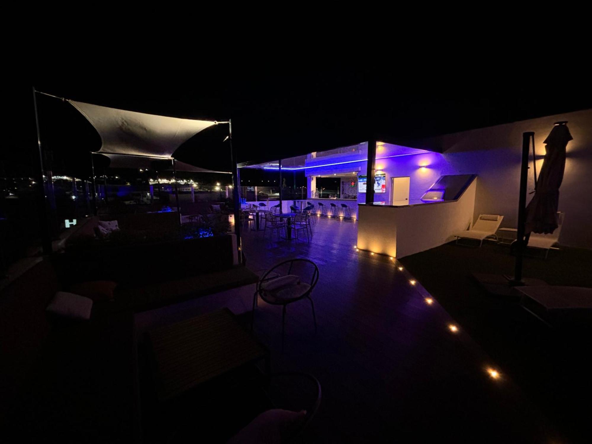 Hotel DAOS Marbella Exterior foto