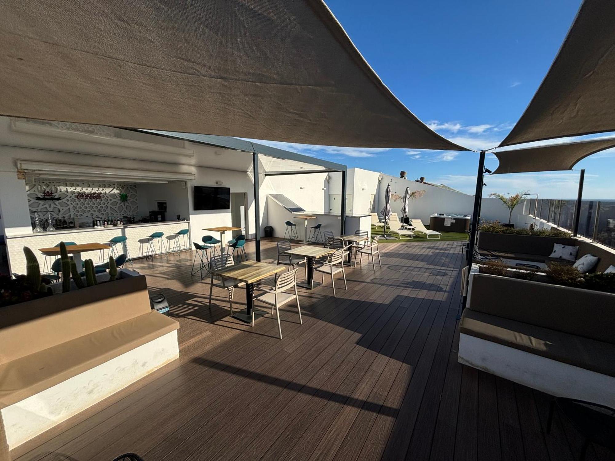 Hotel DAOS Marbella Exterior foto